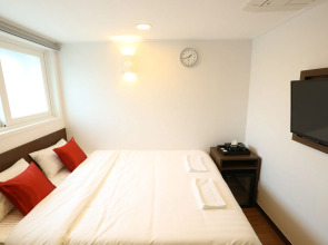 TRIPSTAY Myeongdong