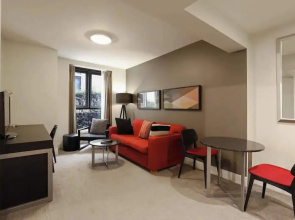 Hotel 1-bed Apartment in Beautiful South Yarra