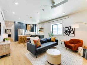The Lofts on 89 Condo - 5 Miles to Salt River!
