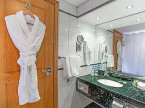 Millennium Plaza Downtown Suites