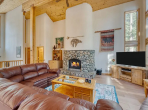 Hansel by Avantstay Pool Table 5mins to Skiing