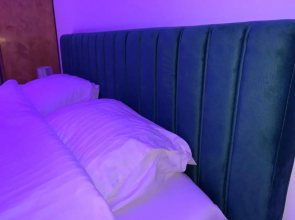 APARTMENT 27 Old City