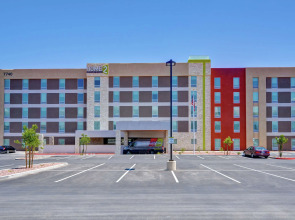 Home2 Suites by Hilton Las Vegas Strip South