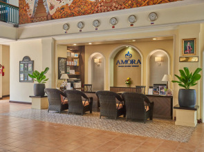 Курортный отель Amora Beach Resort Phuket