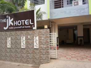 JK Rooms 126 Parashar Legacy - Station