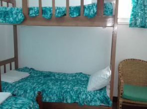 Sunbird Backpackers