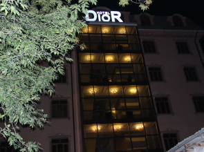 Dior Hotel