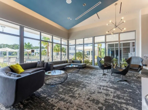 Daytona 2BR Getaway Parking Family & Pet-friendly