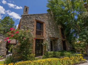 Casa Rincón by Lumina