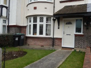 48 The Fairway, Gravesend.