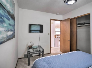 Charming Rochester Home - 2 Mi to Mayo Clinic!