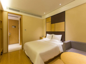 Ji Hotel Shanghai Oriental Pearl Tower