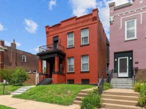 Red Brick Hideaway | JZ Vacation Rentals