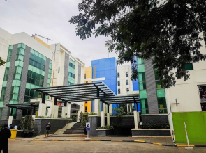 Simply And Comfy Studio Room At The Habitat Apartment