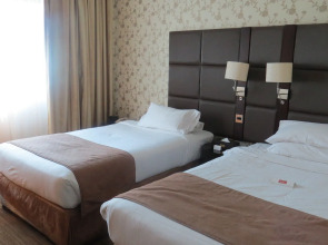 Отель The Park Hotel Formerly Al Jawhara Gardens