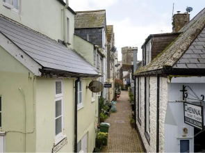 Beautiful 3 bedroom cottage in the heart of Looe