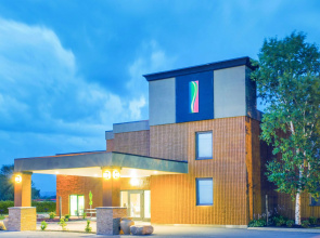 Super 8 by Wyndham Plattsburgh