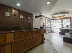 Hotel Aryaas Residence