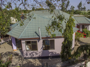 Arusha Giraffe Lodge