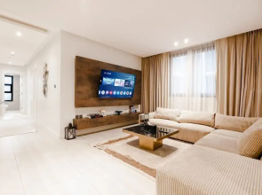 Modern Elegance & Comfort in Al Narjis With Wifi
