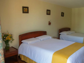 Hotel Dinastia Real