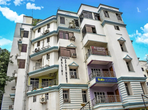 FabHotel Element Guestline