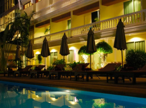 Windmill Resort Hotel