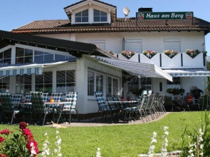 Hotel "Haus am Berg"