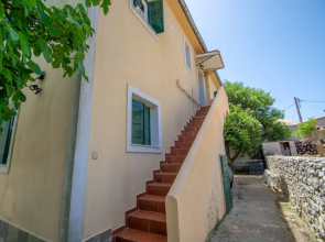Casa Tsounis