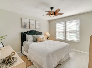 Deck & Pool Access: Myrtle Beach Getaway