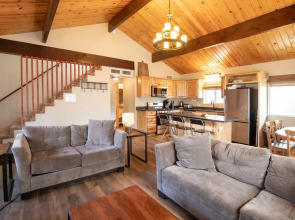 Treetop Getaway-1857 by Big Bear Vacations