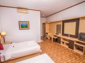 Puri Saron Hotel Madangan