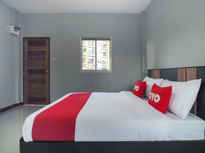 OYO 715 Apartment Khunpu