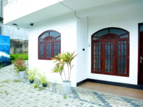 OYO 407 Royal Rich Villa