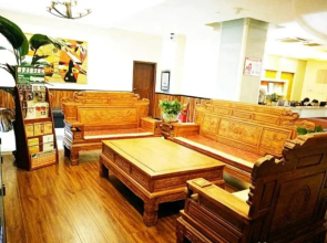 Urumqi Wenyuan Hotel