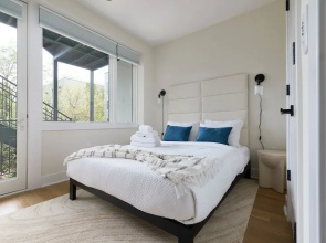 Peaceful 3BR Loft Walk Hoboken Minutes to NYC