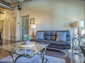 2 Bedroom Fully Furnished Apartment near Emory University Hospital Midtown