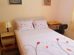 Lush and Sunny Apartment With Balcony and Sea View