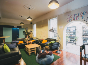 George on the Terrace Motel & Harbour View Rooms