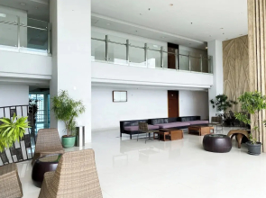 Good And Homey Studio Apartment At Springhill Terrace Residence