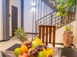 Limeshine Airport Transit Residence