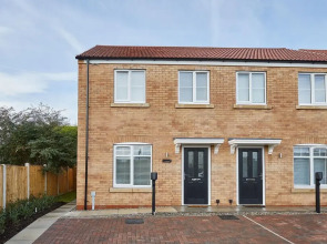 Host Stay Cherry Blossom Corner