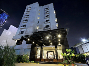 ZEN Rooms Mampang Tendean