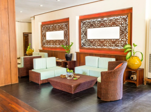 Jade Marina Resort & Spa