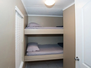 Cottage #9 2 Bedrooms 1 Bathroom Cottage