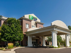 Holiday Inn Express Hotel & Suites Independence-Kansas City by IHG