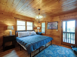 Mountain Haven in the Woods