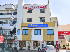 Fabhotel Royal Icon