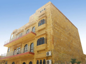 OYO 22899 Hotel Bhagwati Palace