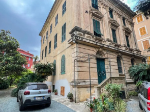 Appartamento in Villa del '900 (C)